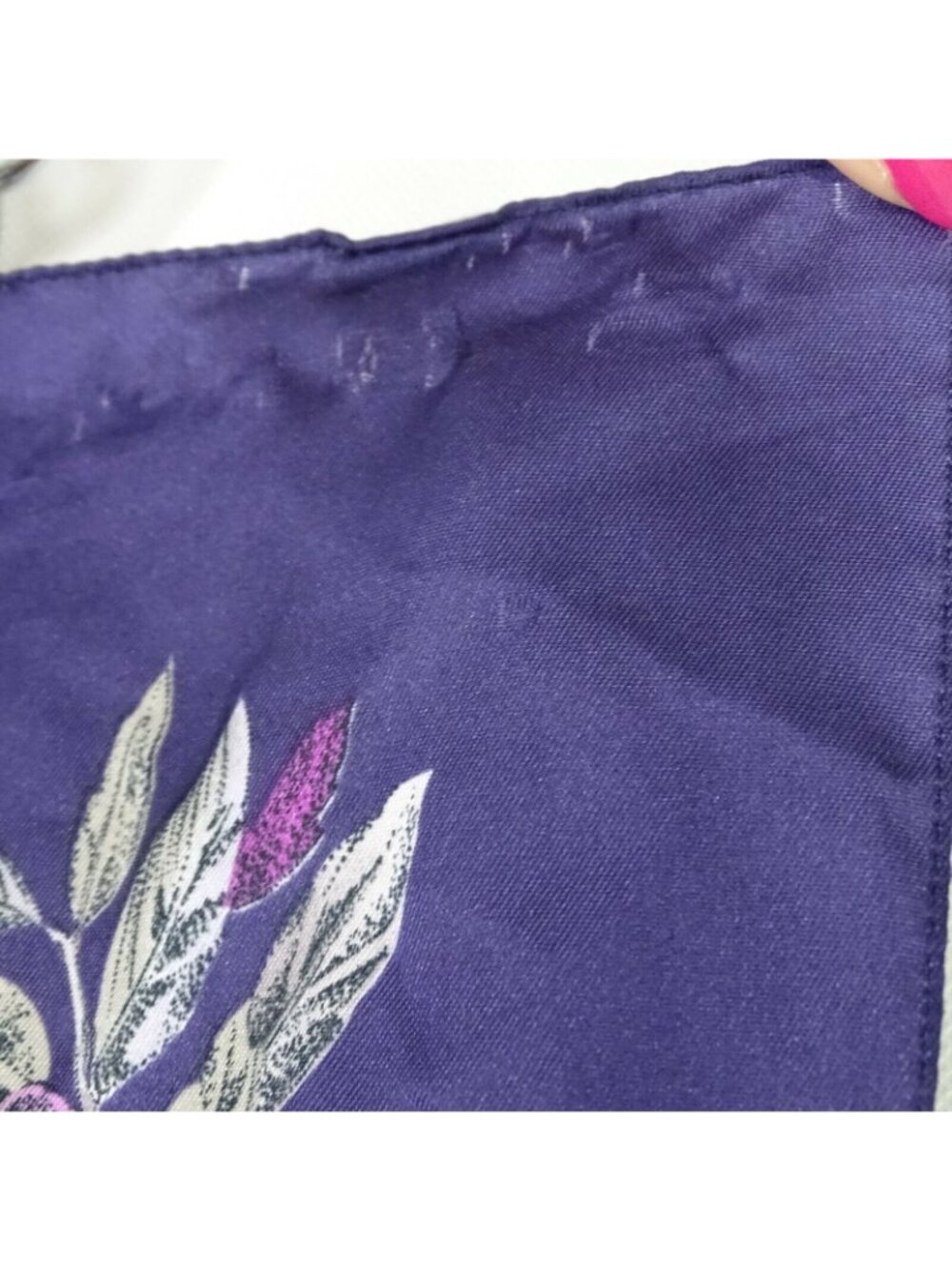 Vintage 80s Tie Rack Head Neck Handbag Scarf Leaves Fruit Purple 31" Italy FLAWS - Picture 7 of 8